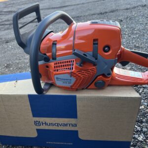 Husqvarna 572xp chainsaw