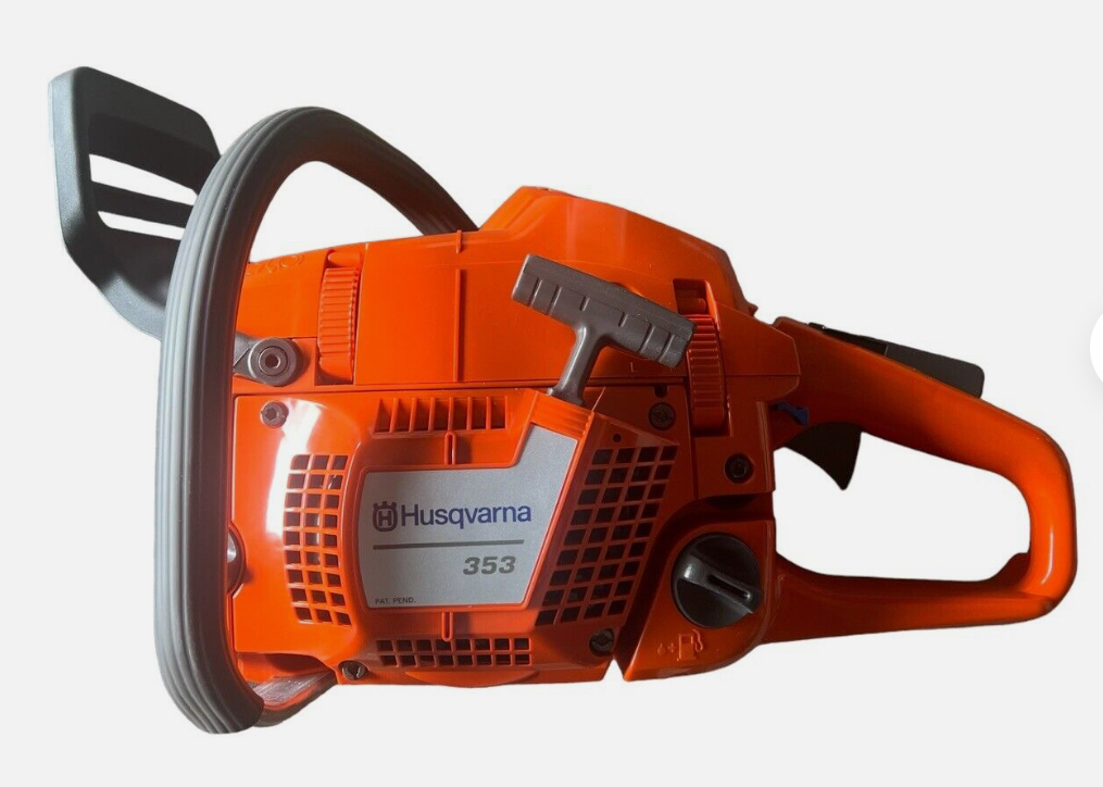 Husqvarna 353 Chainsaw with 15” bar and chain