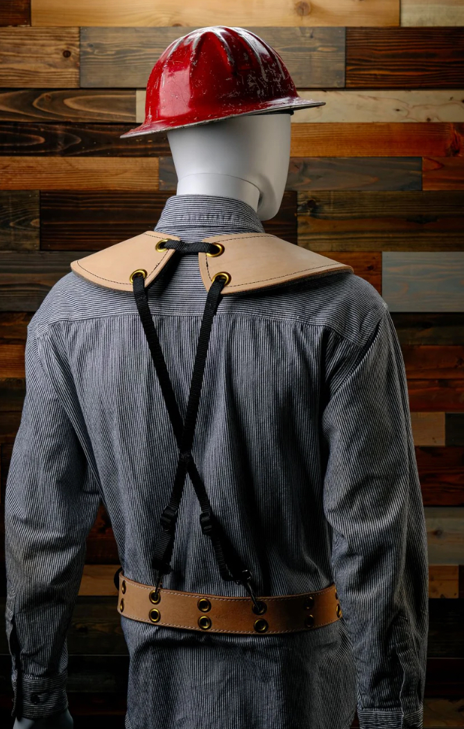 Grizzly Peak Harness and shoulder pads - Image 3
